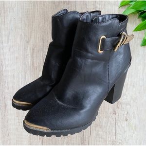 2/$30 || Black & Gold Ankle Boots